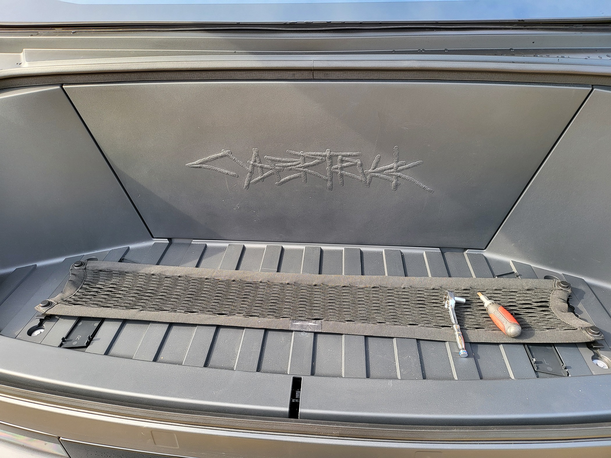 Tesla Cybertruck Frunk "Front Trunk L-Track + Cargo Net" Accessory Received! 20240505_170557