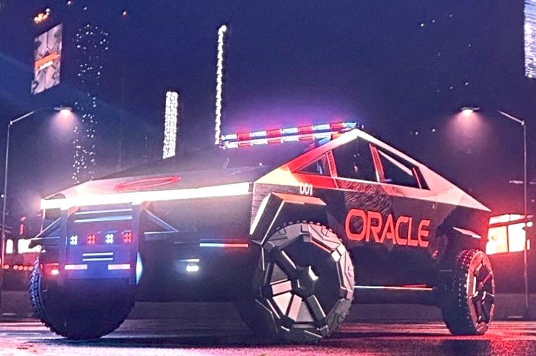Tesla Cybertruck 🚨 Oracle Cybertruck Police Car Revealed by CEO Larry Ellison (Preview of Accessories?) -- Video Added 8B0F064F-7D6B-48D9-A7A6-07A846BD5A56