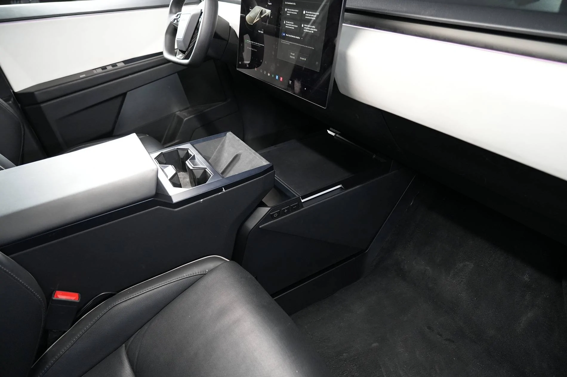 Tesla Cybertruck Cybertruck Center Console Compressor Cooler Installed! {filename}