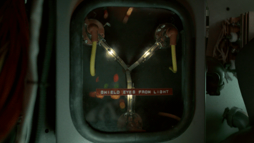flux-capacitor-from-back-to-the-future-1918081283.gif