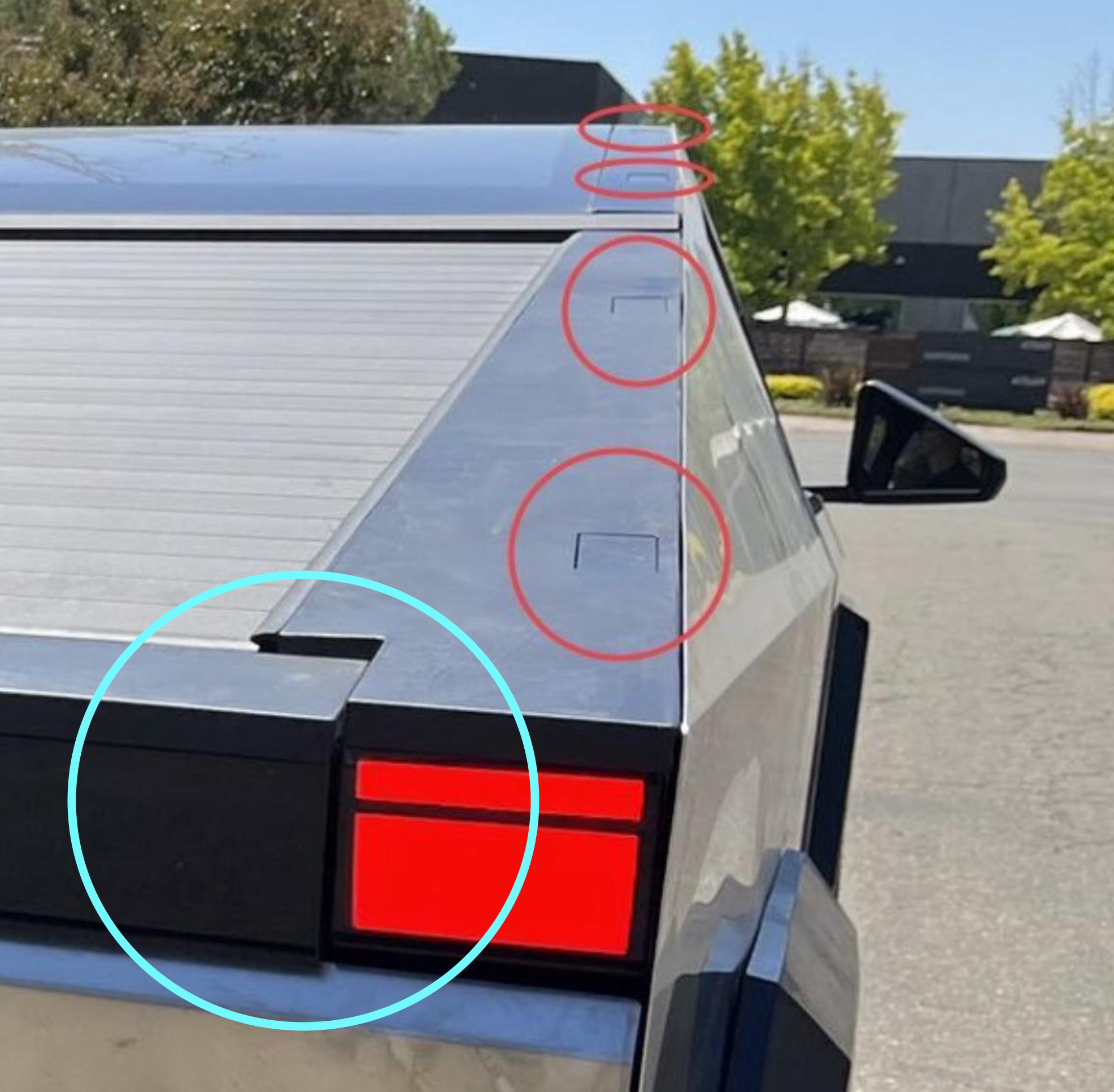 Tesla Cybertruck Mounting anchor points on Cybertruck roof and bed (photo) for racks, parts, accessories Screenshot 2023-08-30 at 11.55.54