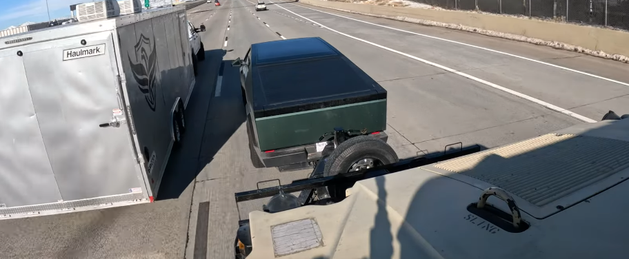 Tesla Cybertruck JerryRigEverything: How far can the CYBERTRUCK tow 11,000lbs in Freezing Weather? zimage7243