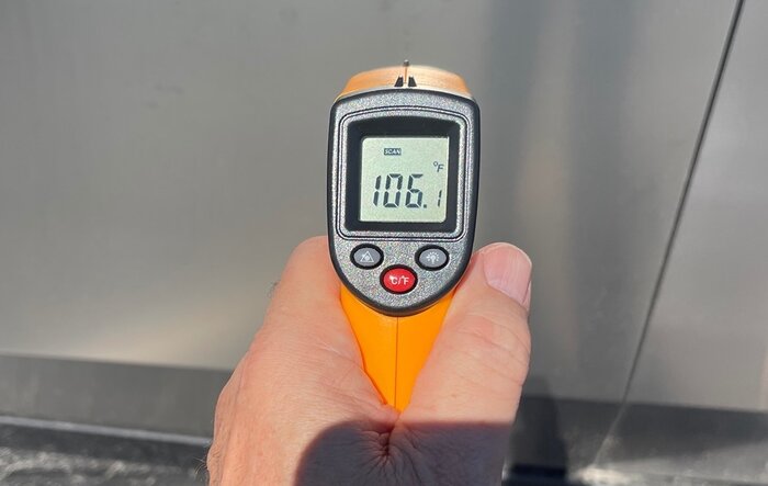 Cybertruck stainless steel surface temperature vs. painted — MEASURED DATA