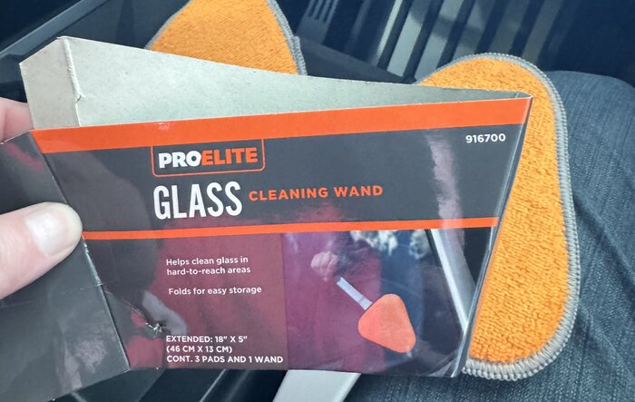 Cheap and effective windshield cleaner for inside glass window : cleaning pole / wand